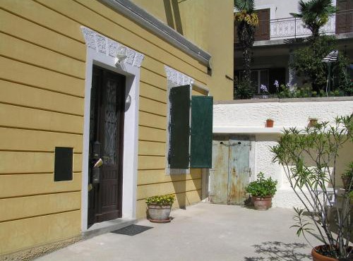 Studio Villa Mir