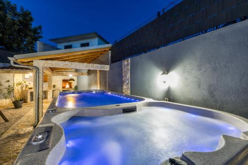 Beachfront Luxury Villa in Vinišće