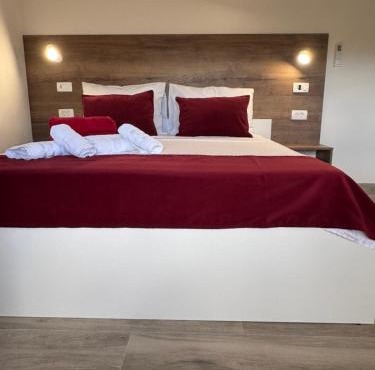 Studio apartman Cornelia s bazenom i jakuzijem