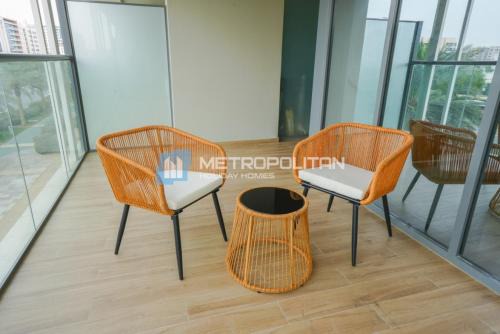 MCRE Modern 1 Bedroom in Raha loft 1 in Abu Dhabi