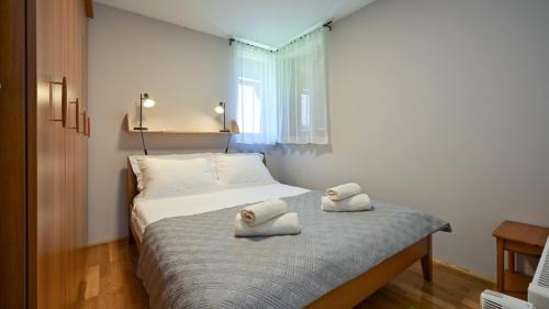 Villa Panorama Hill by Villas Guide in Cestica