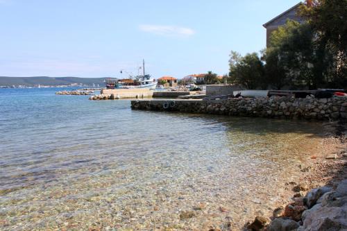Apartments by the sea Nevidjane, Pasman - 8401 in Neviđane