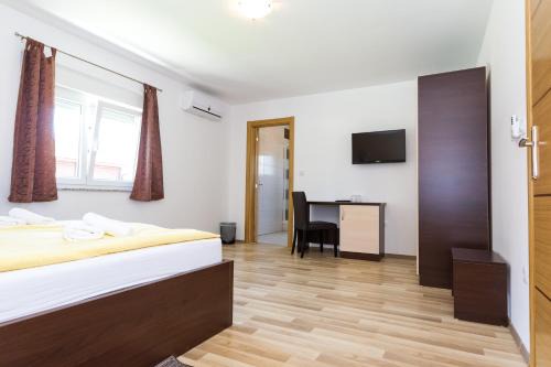 Plitvice Palace - Adults Only