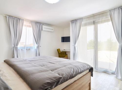 Holiday Home Villa Dolcea - Elegant und stilvoll mit Pool by Interhome in Kaštel