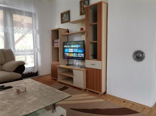 Kuća na dan in Bosansko Grahovo