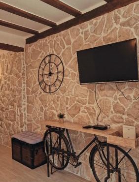 Apartment Tia Vis in Vis