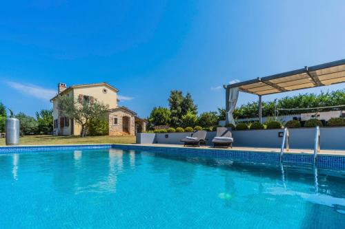 Istria Moderna in Muntić (Haus für 4-6 Personen) in Pula