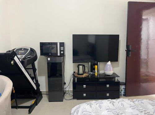 SHJ DXB Sunny Border Guesthouse in Dubai
