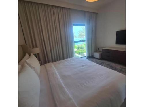 Address Beach Resort Fujairah - BLUE WORLD in Sharm