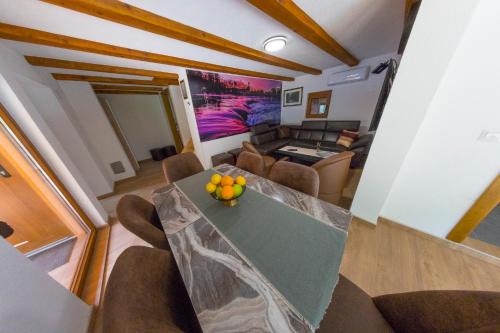 Holiday Homes Mujo Bejzin in Račić