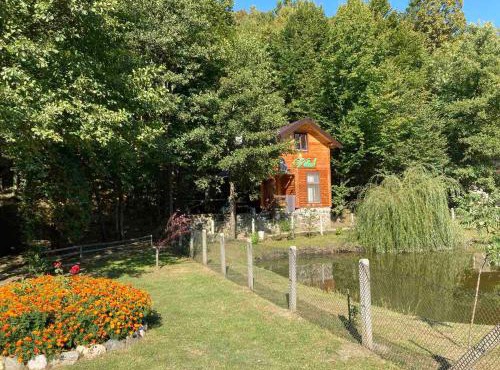 Vikendice Bungalovi Menzil in Zavidovići