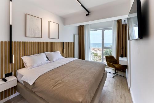 Absolute Sea View - Infinity Pool&Spa&EV friendly in Mamaia