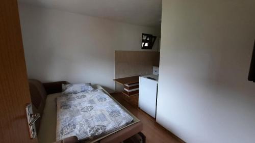 Apartman stan Gornji Ribnik +38765775485 in Kljuc