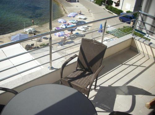 Apartments Kala in Janjina