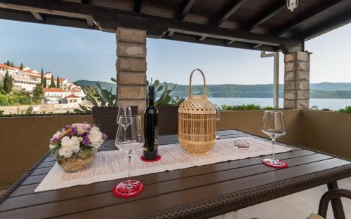 Apartments Villa Kresic in Neum