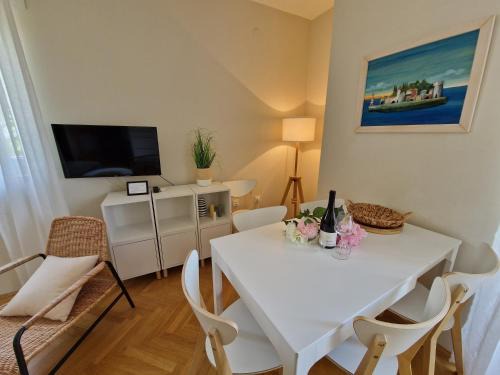 APARTMENTS JOSIPA in Baška